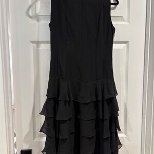 Elegant Black Ruffled Dress Size 8